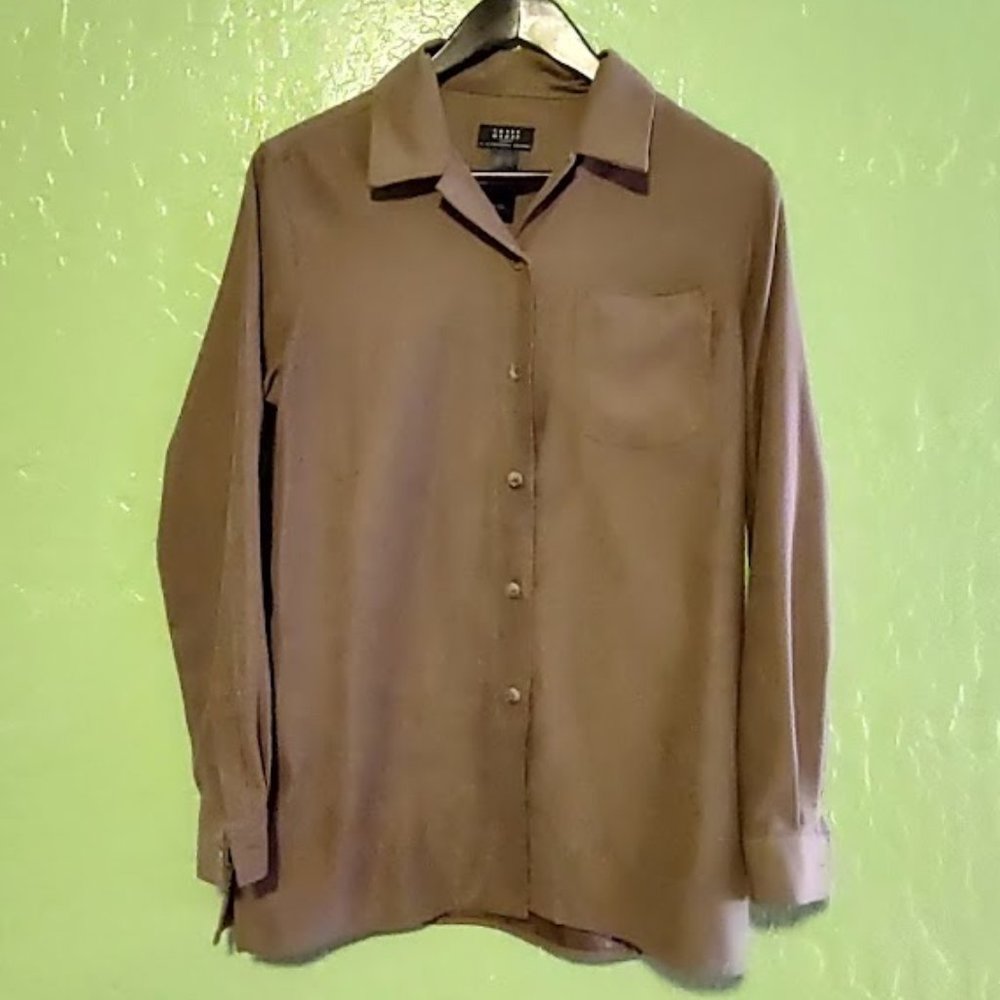 Crazy Horse (Liz Claiborne) Button up blouse.